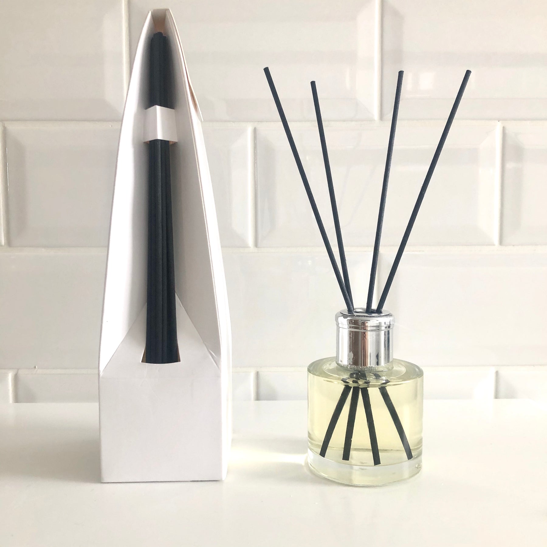 Tray Reed Spiced Apple Artisan Reed Diffuser